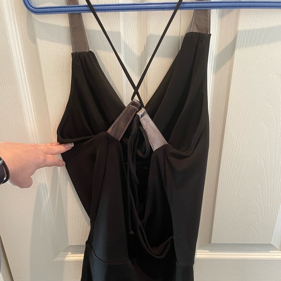 ⭐️3/$50 XS Sexy Backless Guess tank - Picture 6 of 7